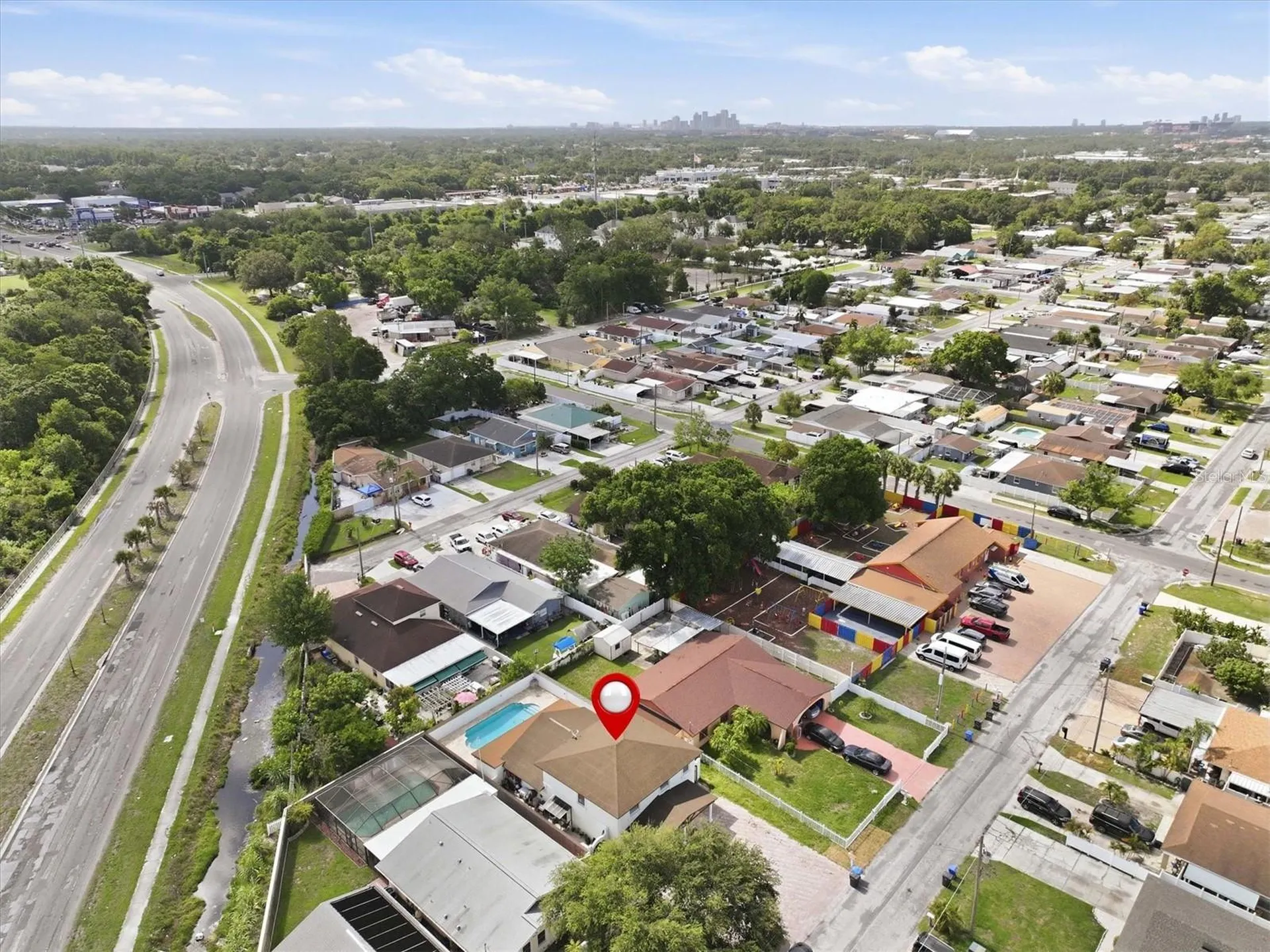6611 N Hale Avenue Tampa FL 33614