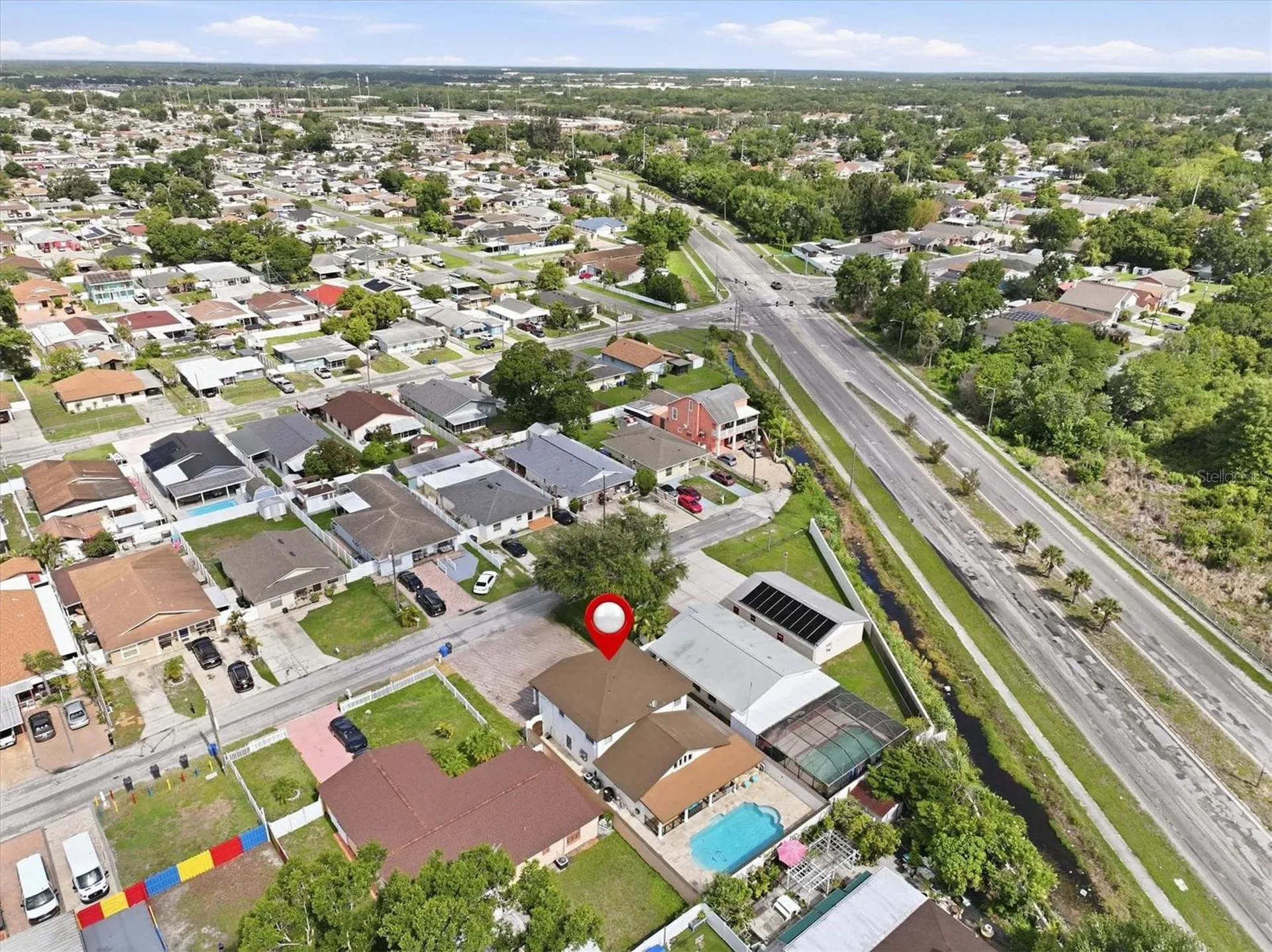 6611 N Hale Avenue Tampa FL 33614