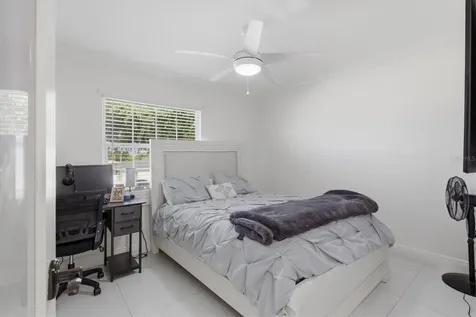 6611 N Hale Avenue Tampa FL 33614