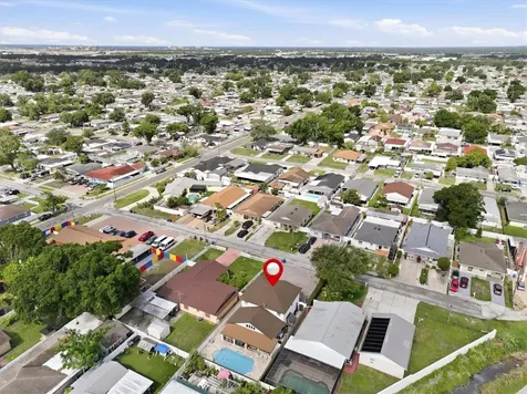 6611 N Hale Avenue Tampa FL 33614