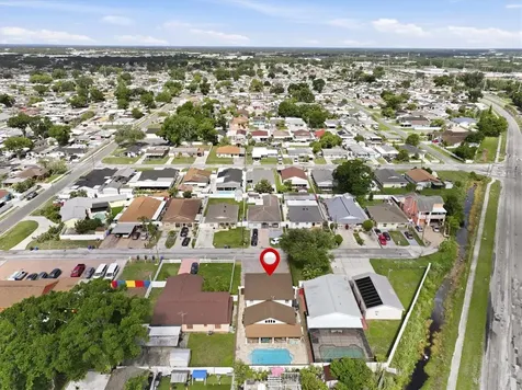6611 N Hale Avenue Tampa FL 33614