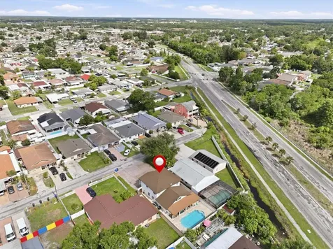 6611 N Hale Avenue Tampa FL 33614