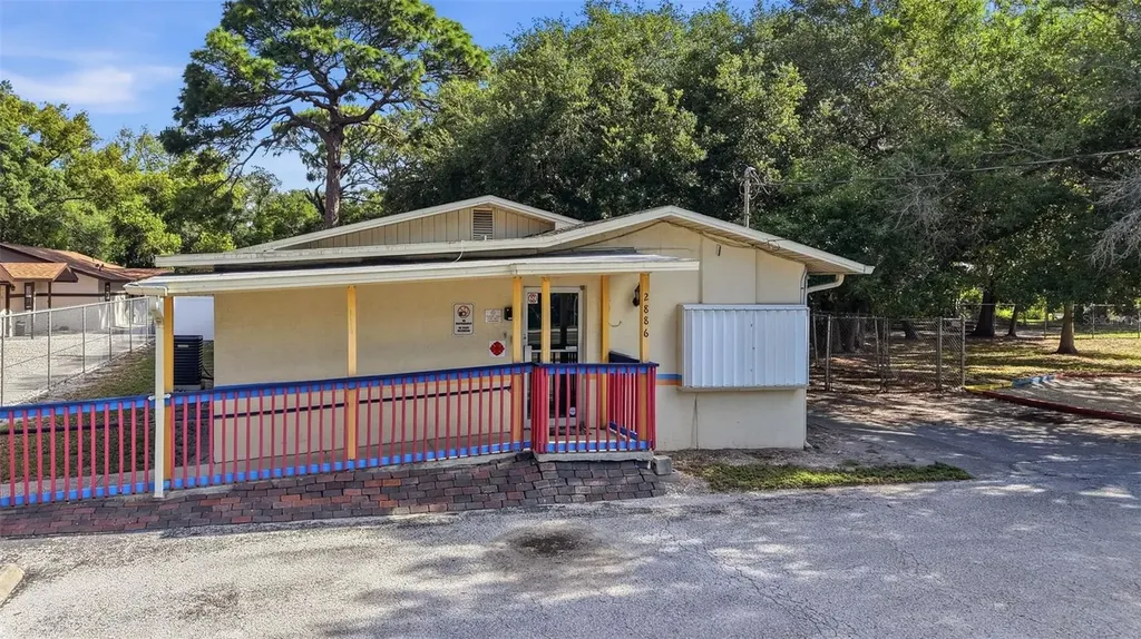 2886 Whitney Road Clearwater FL 33760