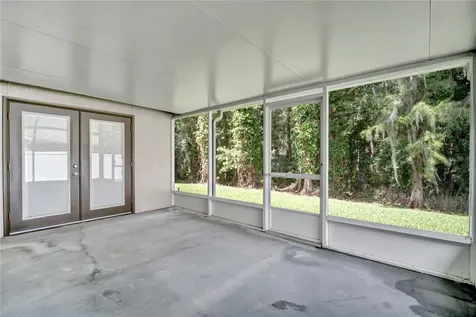 706 Sweetbriar Drive Oldsmar FL 34677