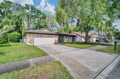 706 Sweetbriar Drive Oldsmar FL 34677