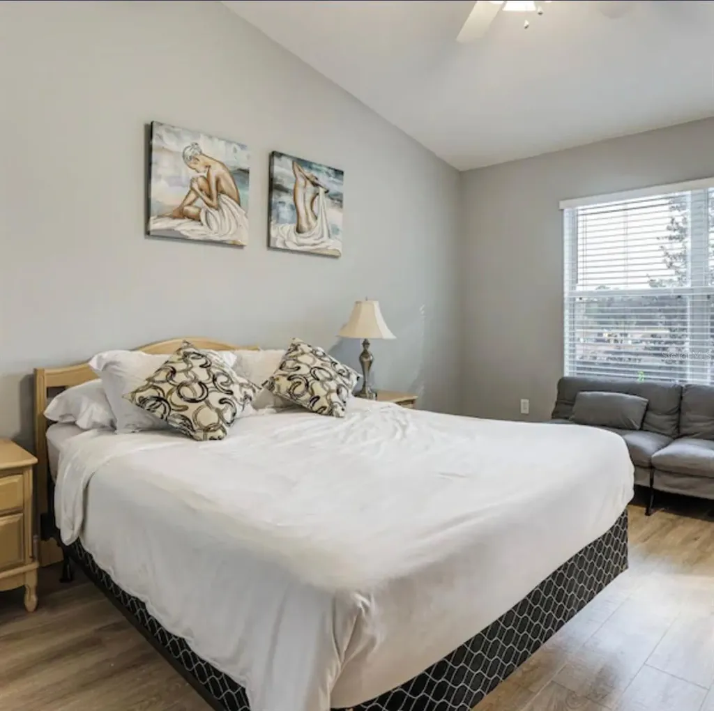 2704 Club Cortile Circle Kissimmee FL 34746