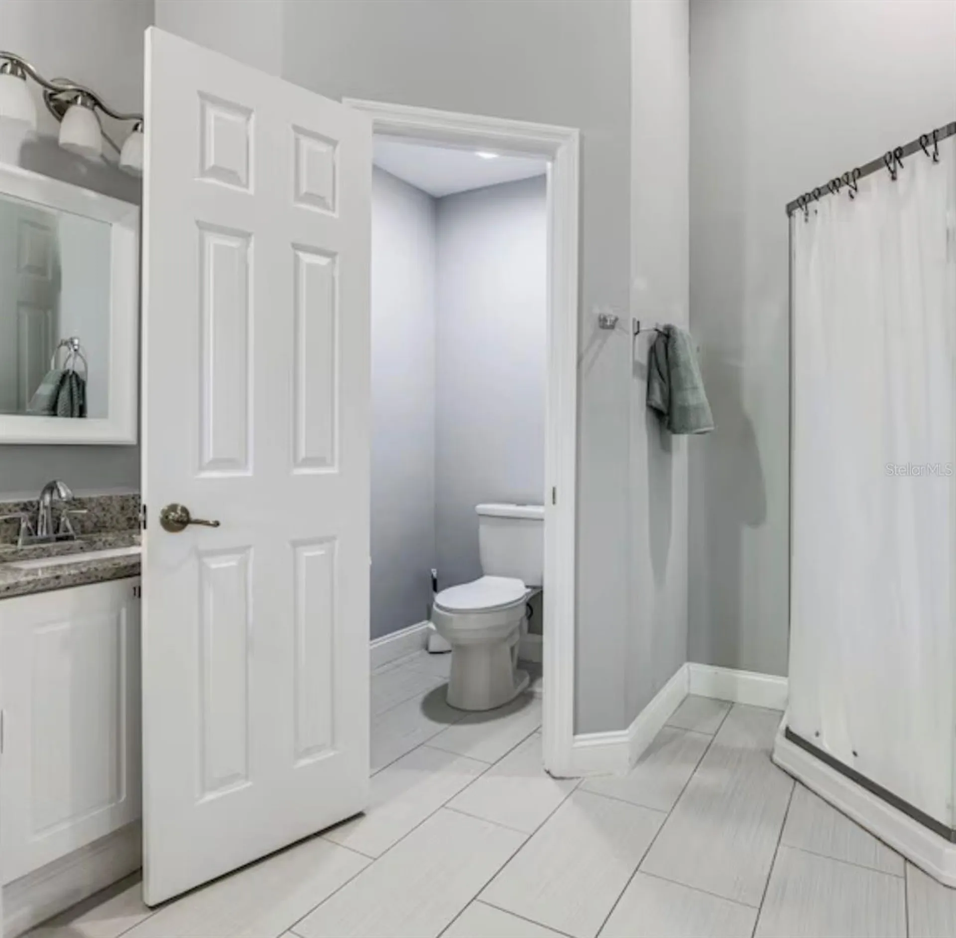 2704 Club Cortile Circle Kissimmee FL 34746