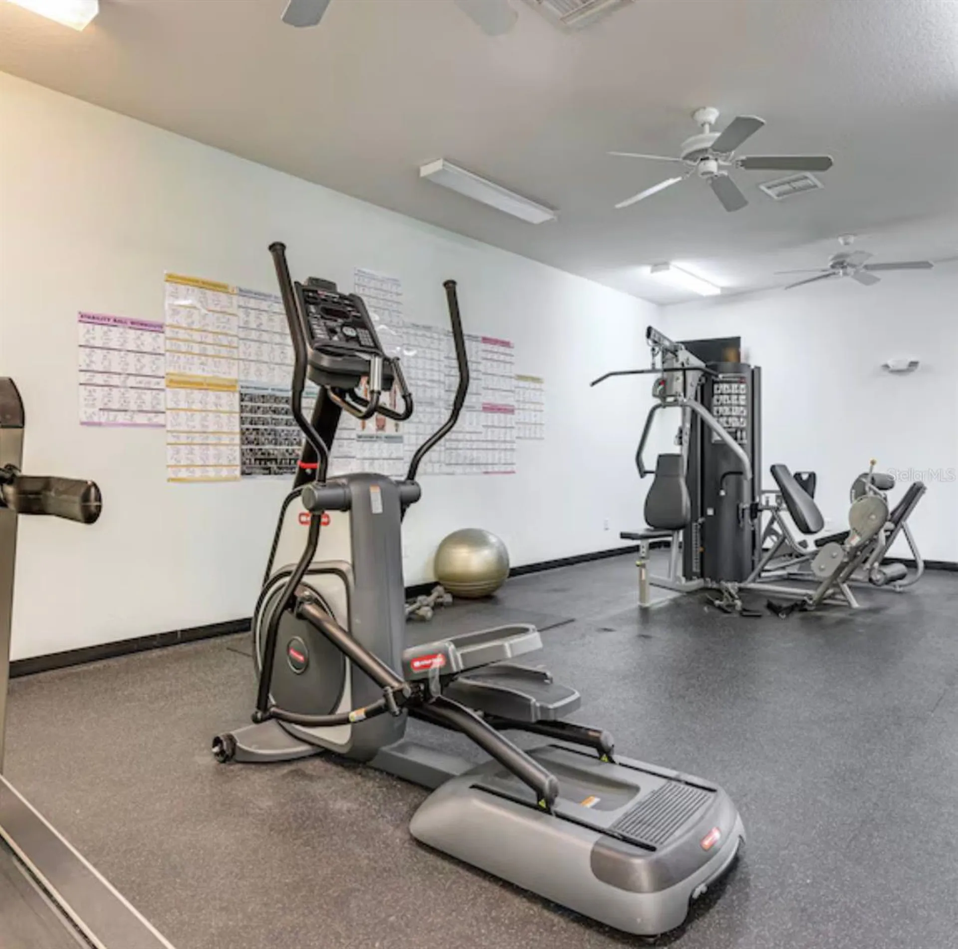 2704 Club Cortile Circle Kissimmee FL 34746