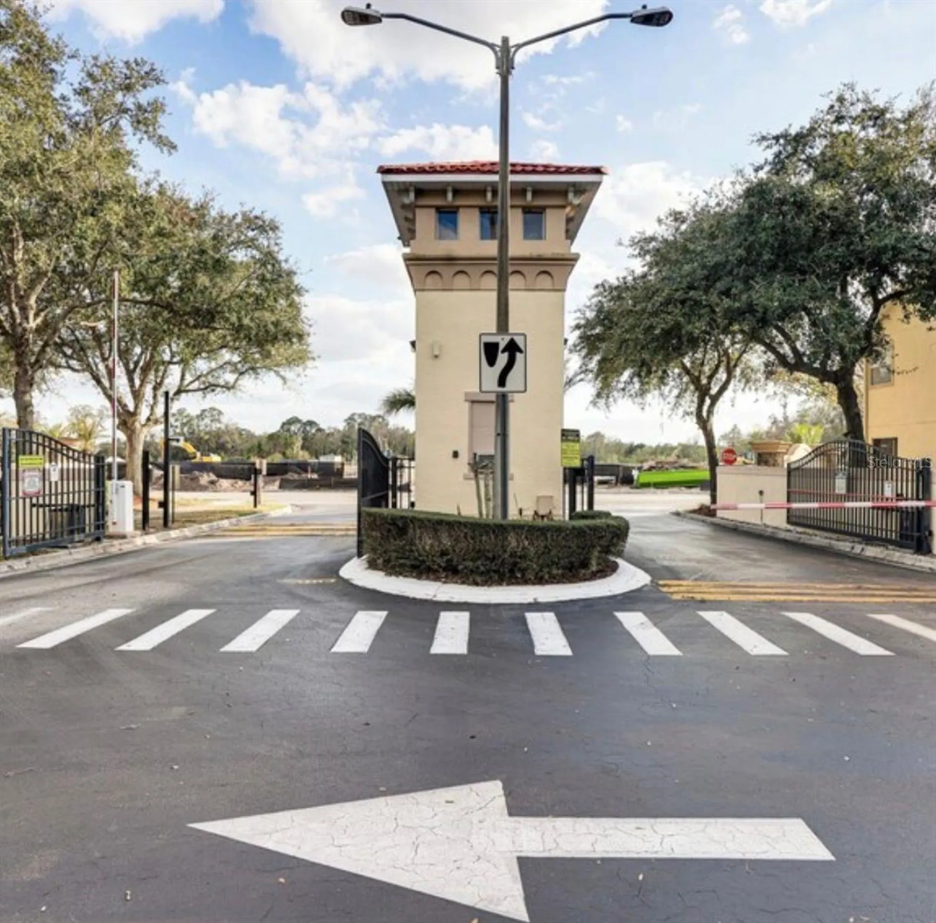 2704 Club Cortile Circle Kissimmee FL 34746