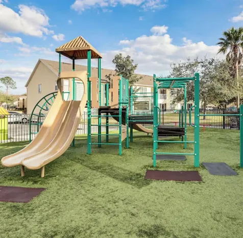 2704 Club Cortile Circle Kissimmee FL 34746