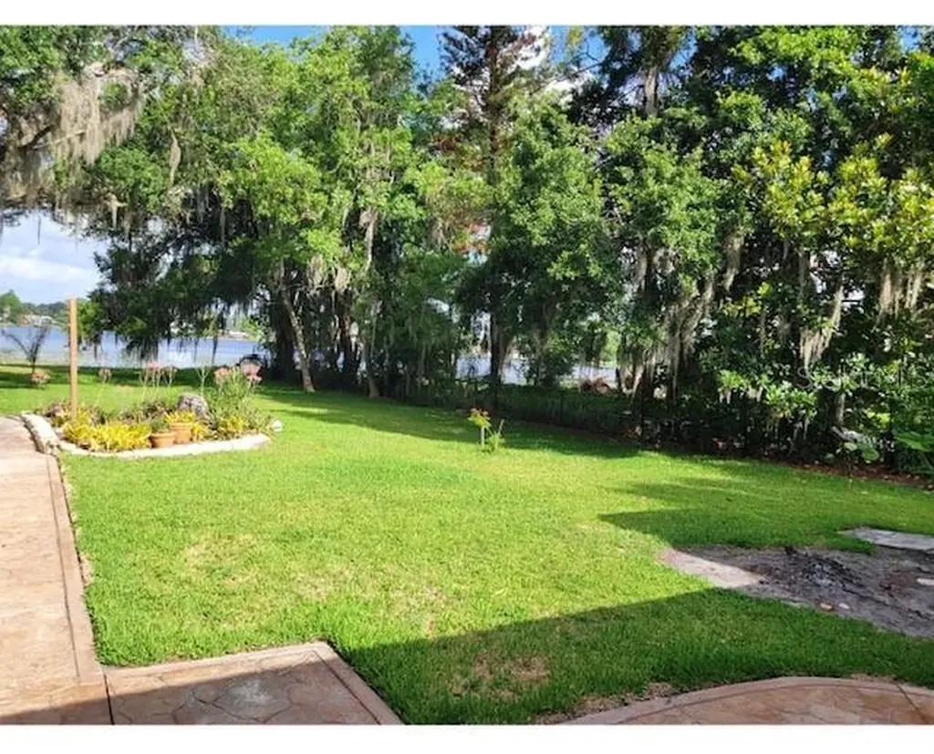 9434 Bear Lake Road Apopka FL 32703