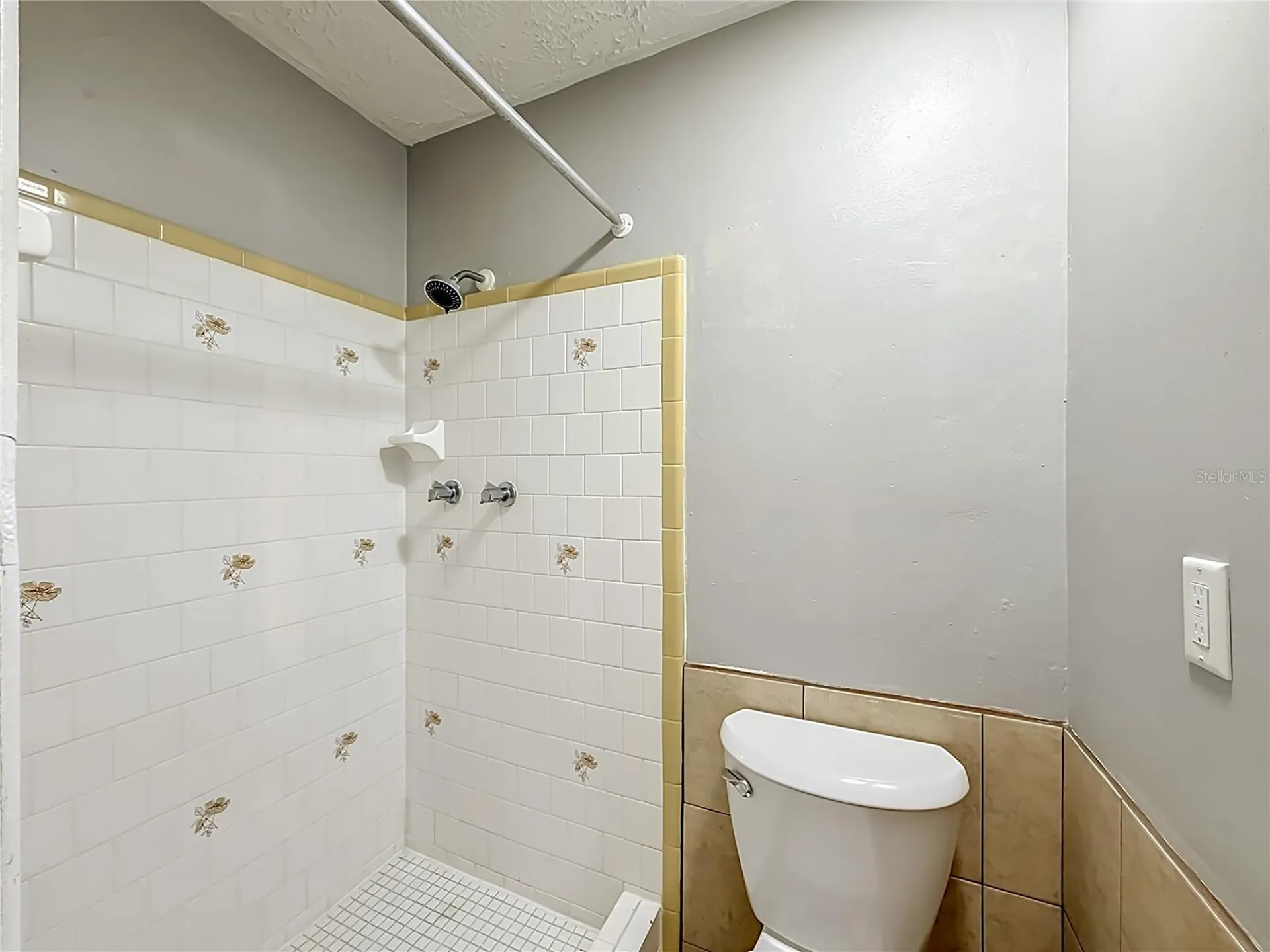 3441 Eisenhower Drive Holiday FL 34691