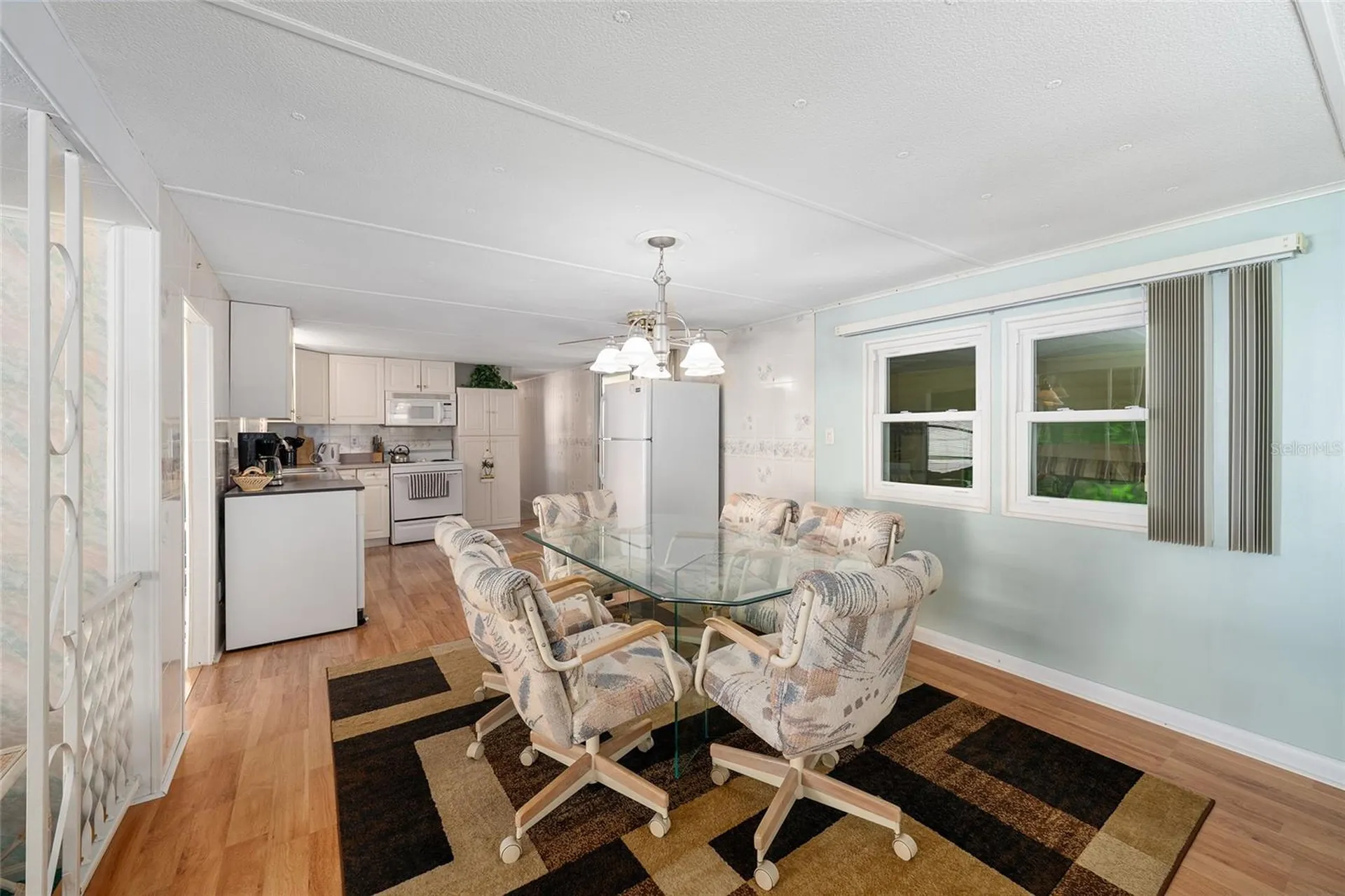 1027 Vermont Avenue Lady Lake FL 32159