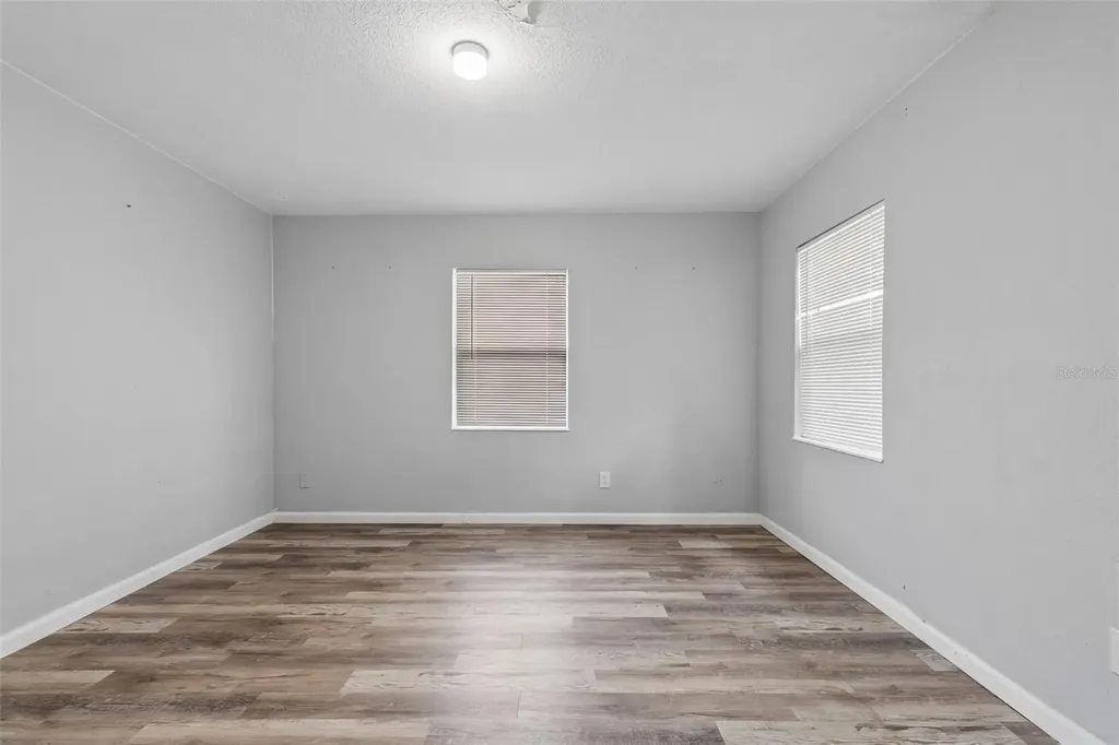2927 Banza Street Tampa FL 33605