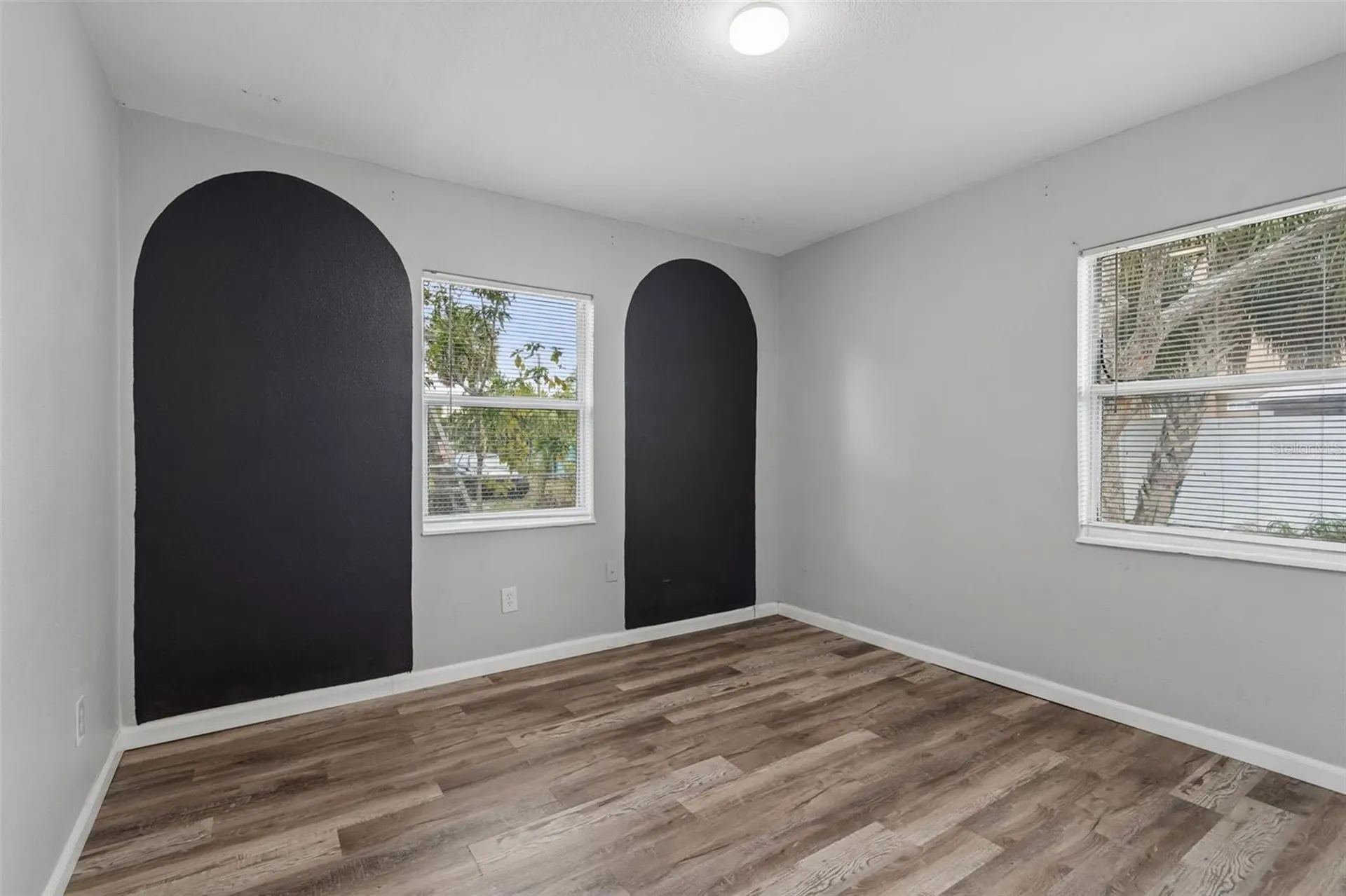 2927 Banza Street Tampa FL 33605