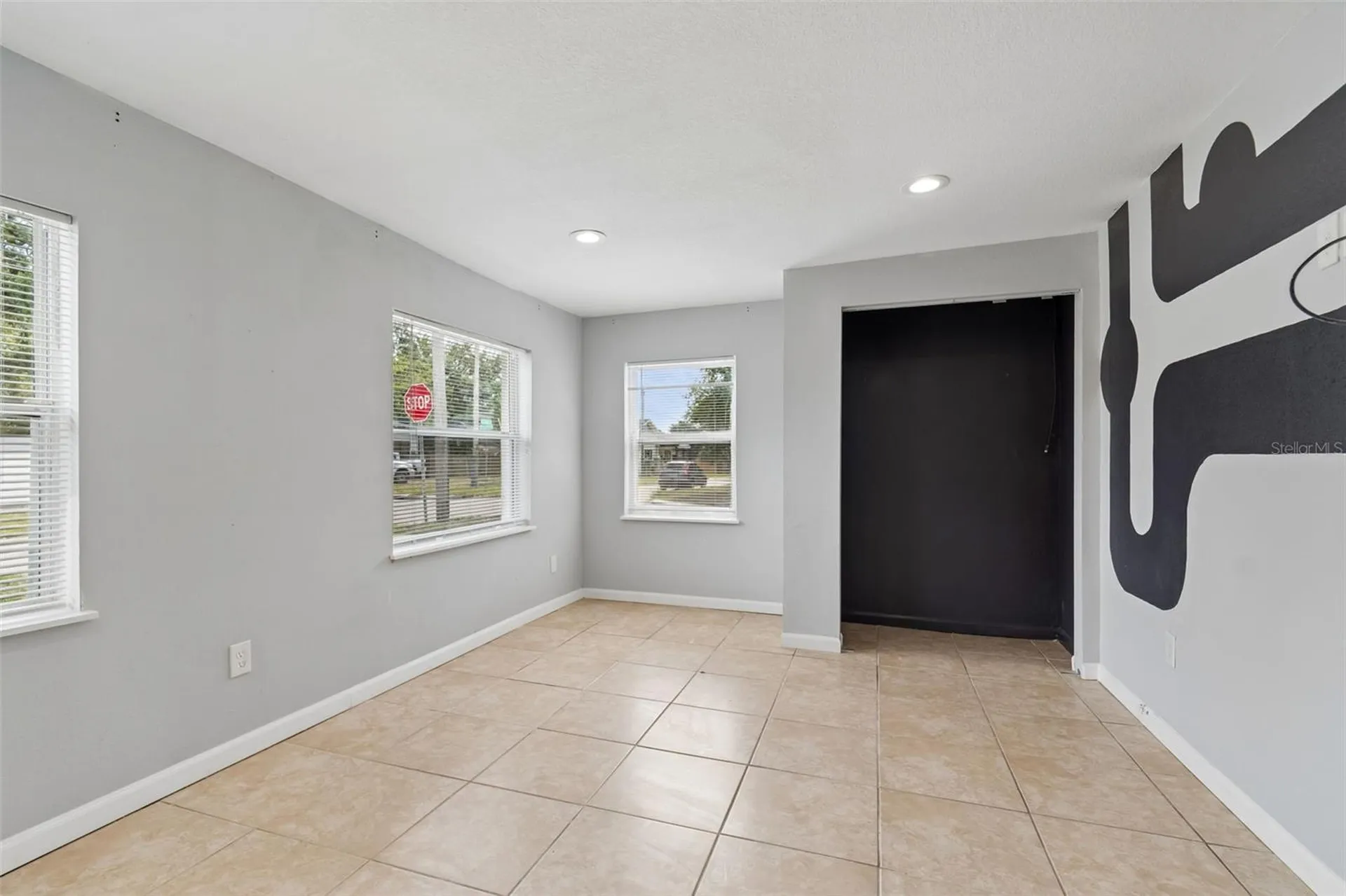 2927 Banza Street Tampa FL 33605