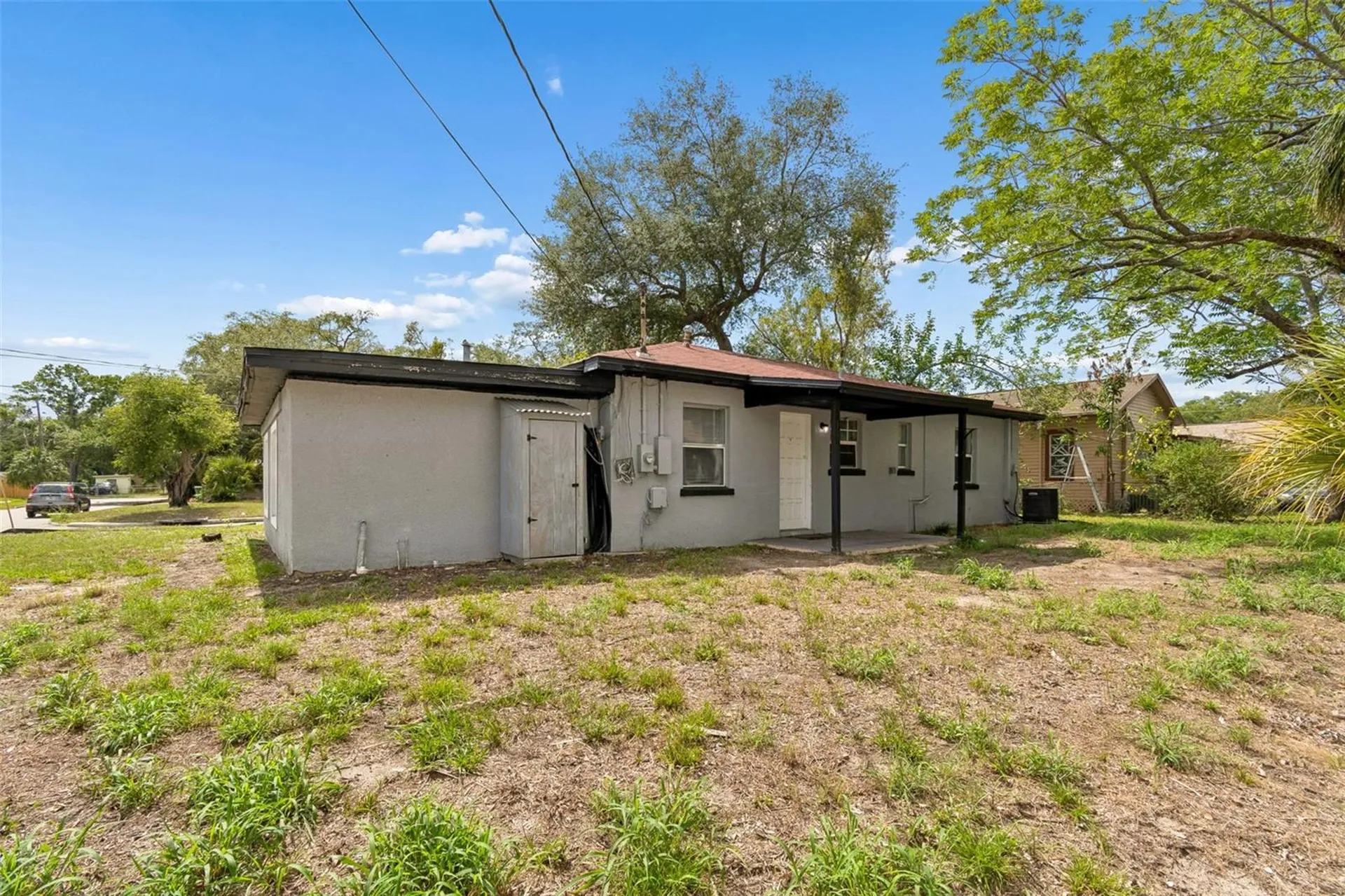 2927 Banza Street Tampa FL 33605
