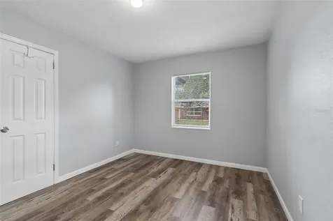 2927 Banza Street Tampa FL 33605