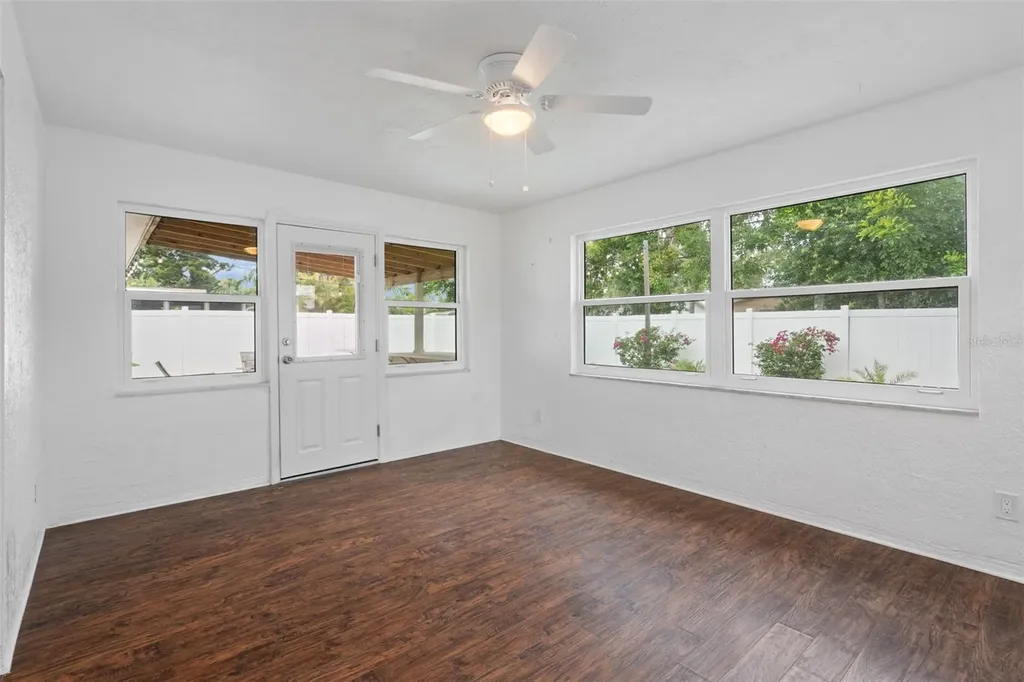 2037 67th Avenue S St Petersburg FL 33712