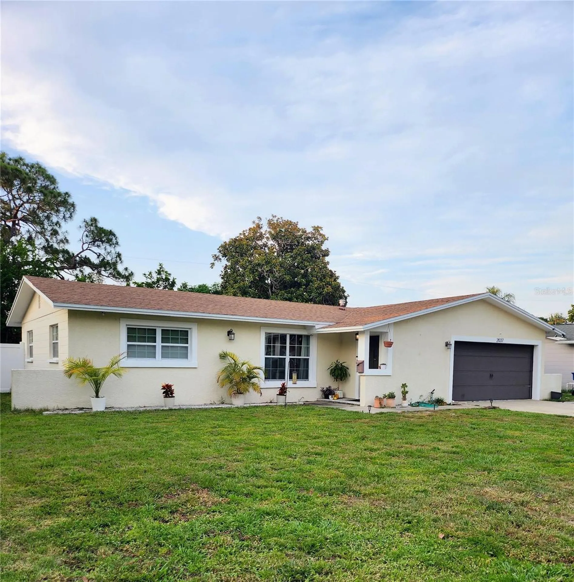 2037 67th Avenue S St Petersburg FL 33712