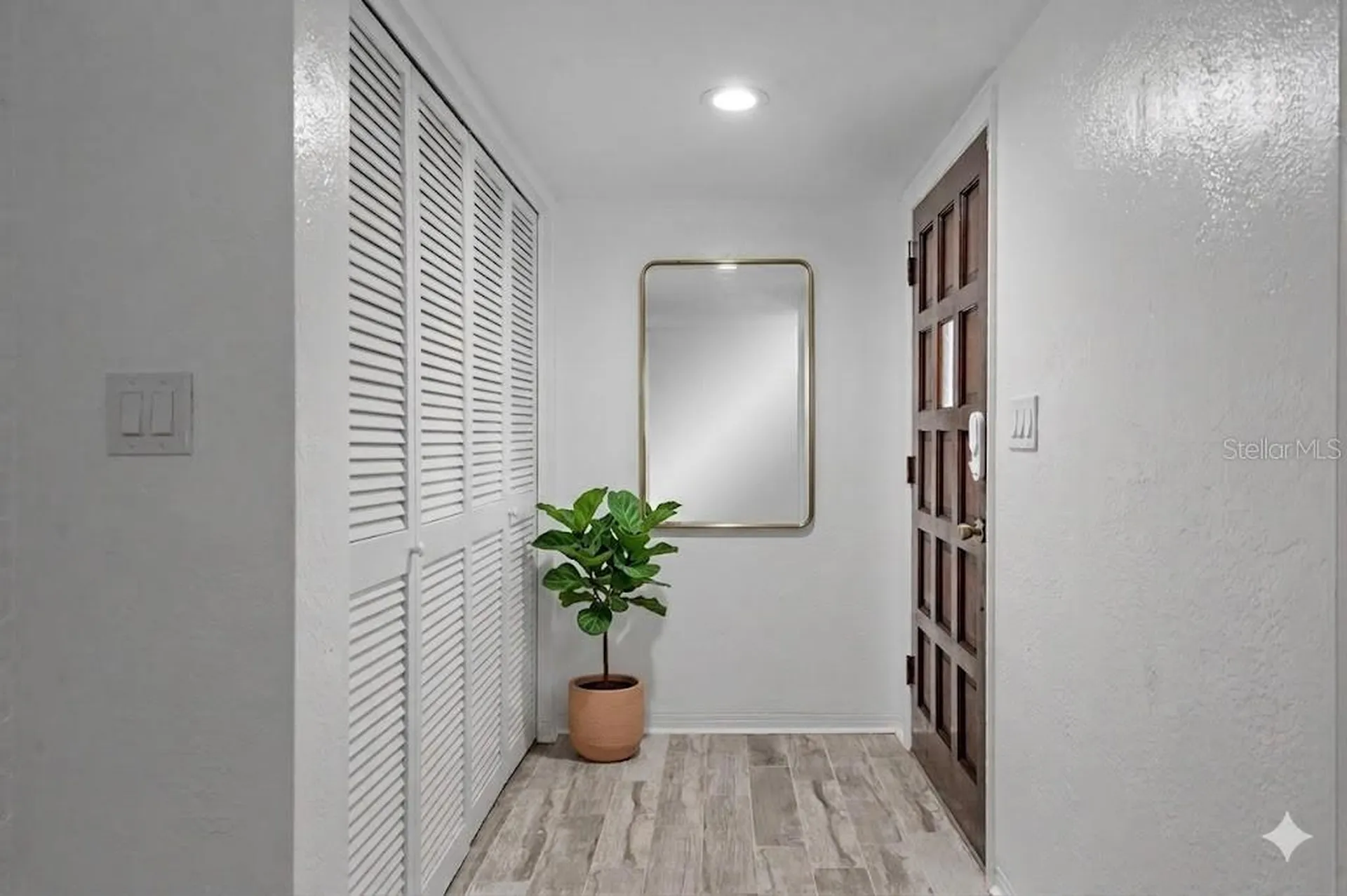 2037 67th Avenue S St Petersburg FL 33712
