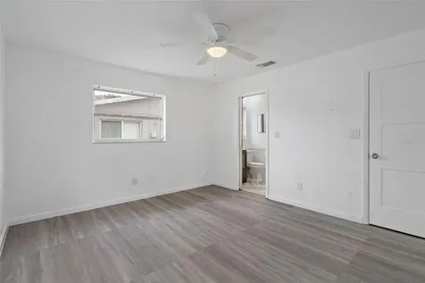 2037 67th Avenue S St Petersburg FL 33712