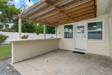 2037 67th Avenue S St Petersburg FL 33712