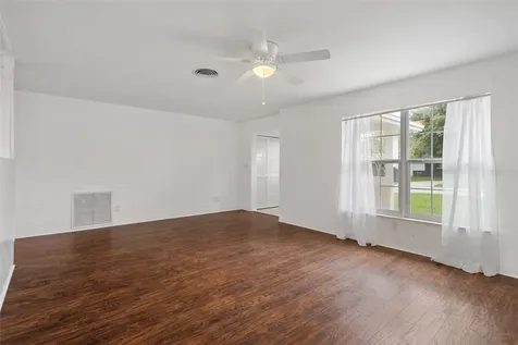 2037 67th Avenue S St Petersburg FL 33712