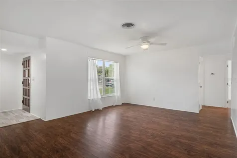 2037 67th Avenue S St Petersburg FL 33712
