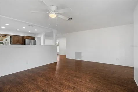 2037 67th Avenue S St Petersburg FL 33712