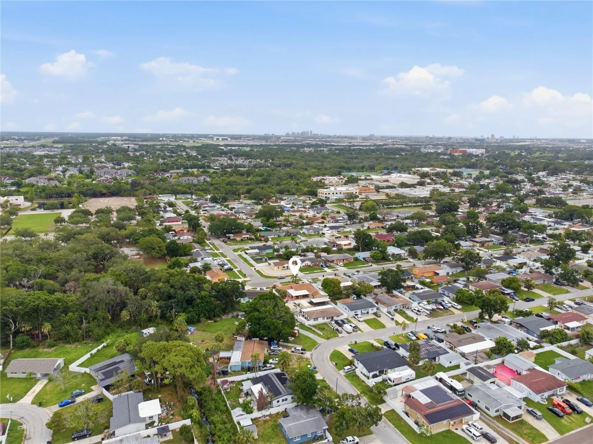 4914 Holiday Drive Tampa FL 33615