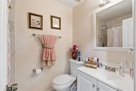 4914 Holiday Drive Tampa FL 33615