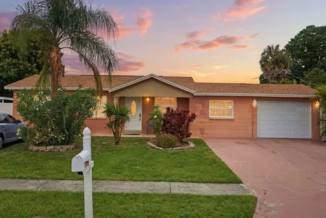 4914 Holiday Drive Tampa FL 33615