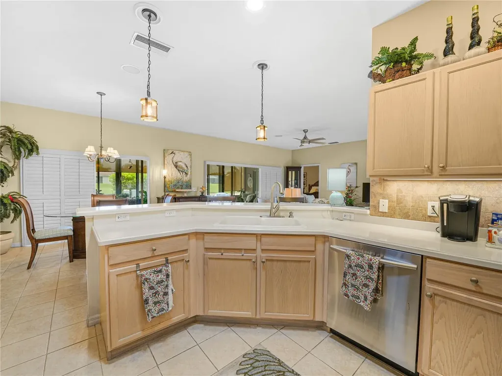 4072 Dunmore Drive Lake Wales FL 33859