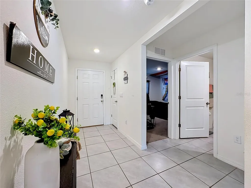 16661 Windmill Forge Pass Wimauma FL 33598