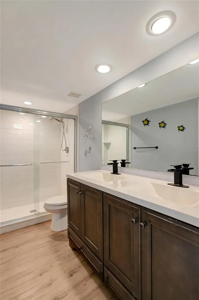 1581 Gulf Boulevard Clearwater Beach FL 33767