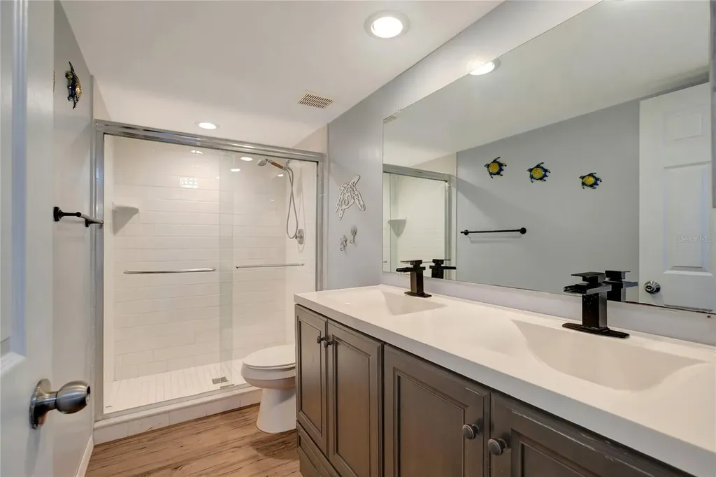 1581 Gulf Boulevard Clearwater Beach FL 33767