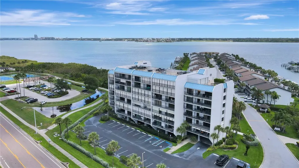 1581 Gulf Boulevard Clearwater Beach FL 33767