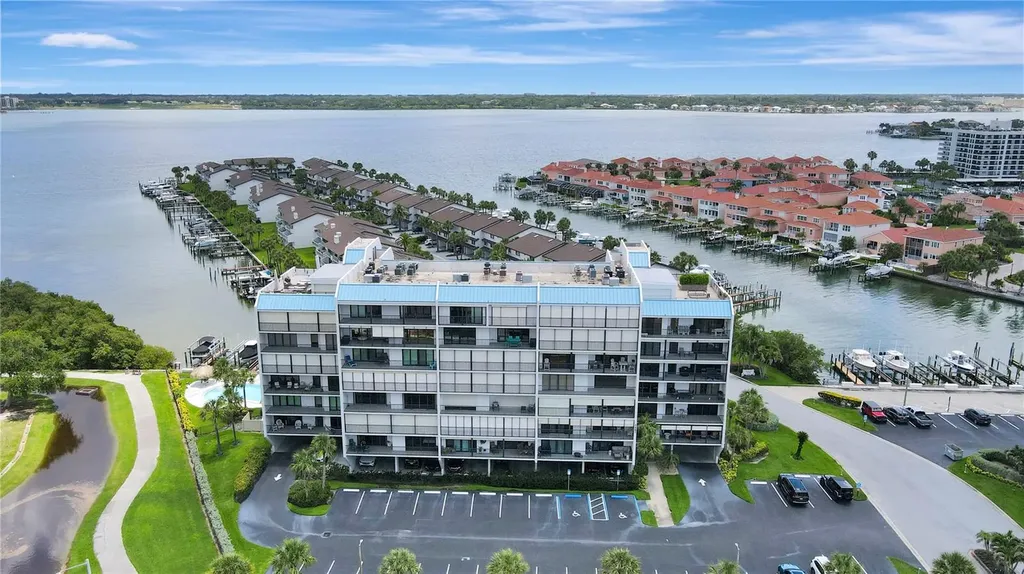 1581 Gulf Boulevard Clearwater Beach FL 33767