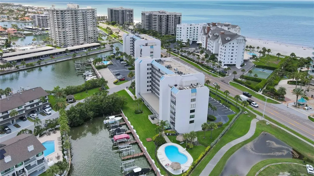 1581 Gulf Boulevard Clearwater Beach FL 33767