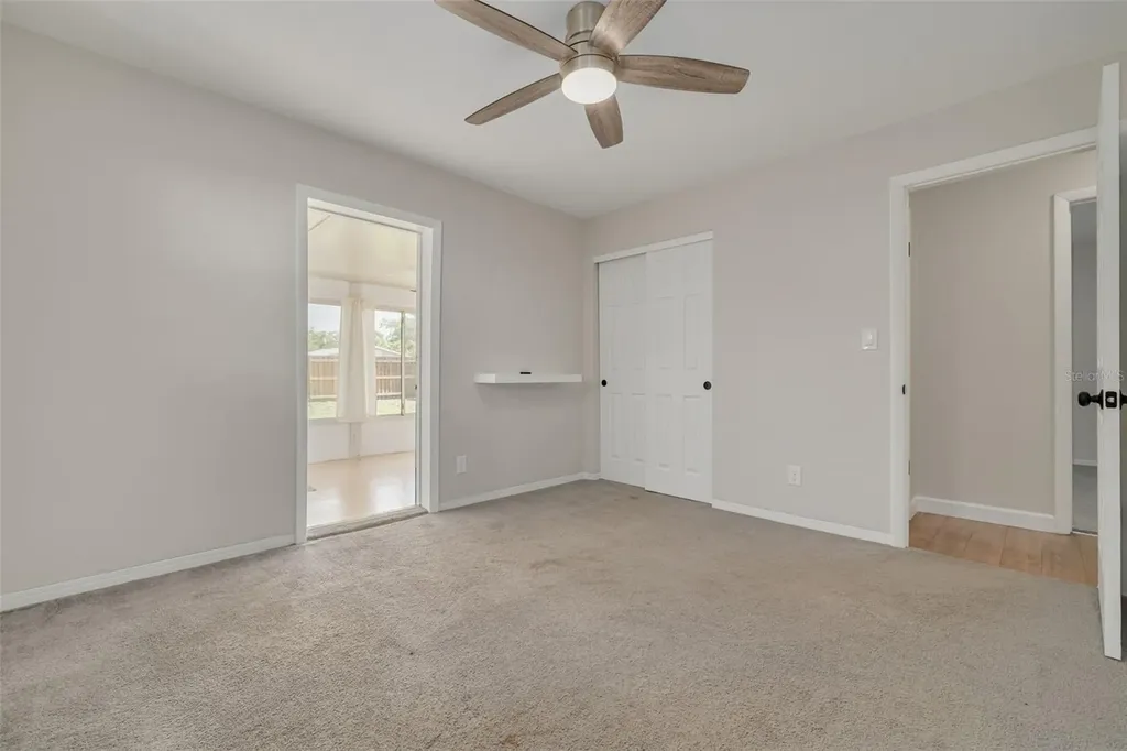 5621 16th Avenue N St Petersburg FL 33710
