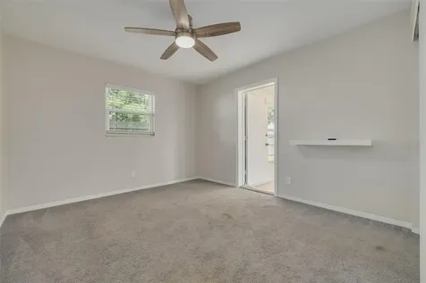 5621 16th Avenue N St Petersburg FL 33710