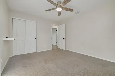 5621 16th Avenue N St Petersburg FL 33710