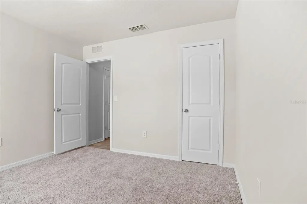252 Fig Court Kissimmee FL 34759