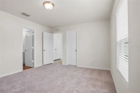 252 Fig Court Kissimmee FL 34759