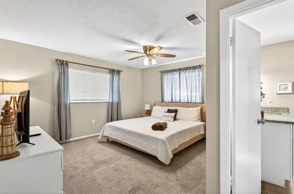 3009 22nd Avenue W Bradenton FL 34205