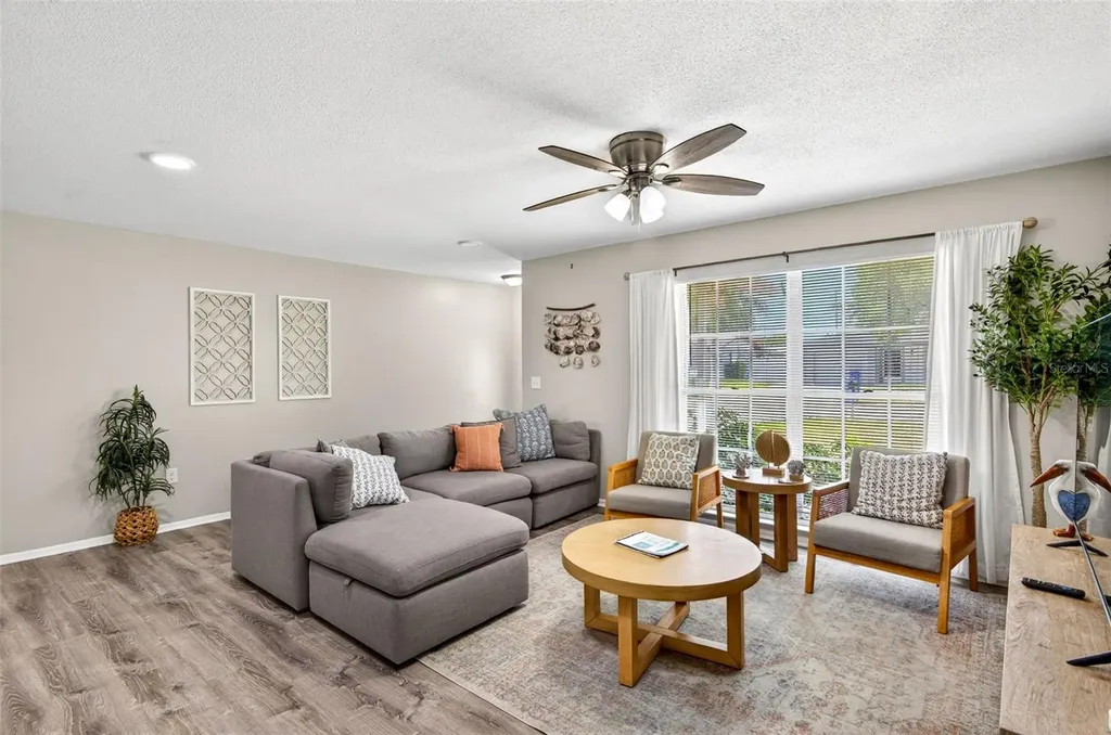 3009 22nd Avenue W Bradenton FL 34205
