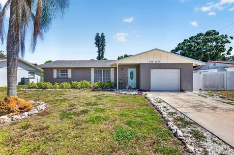 3009 22nd Avenue W Bradenton FL 34205