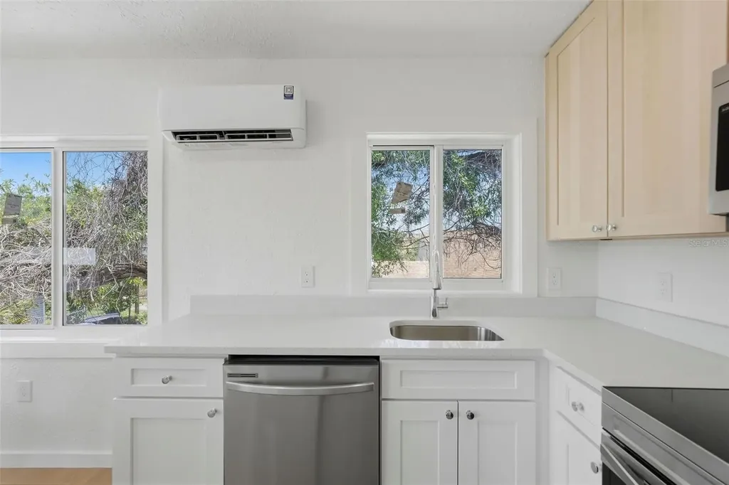 3600 1st Avenue S St Petersburg FL 33711