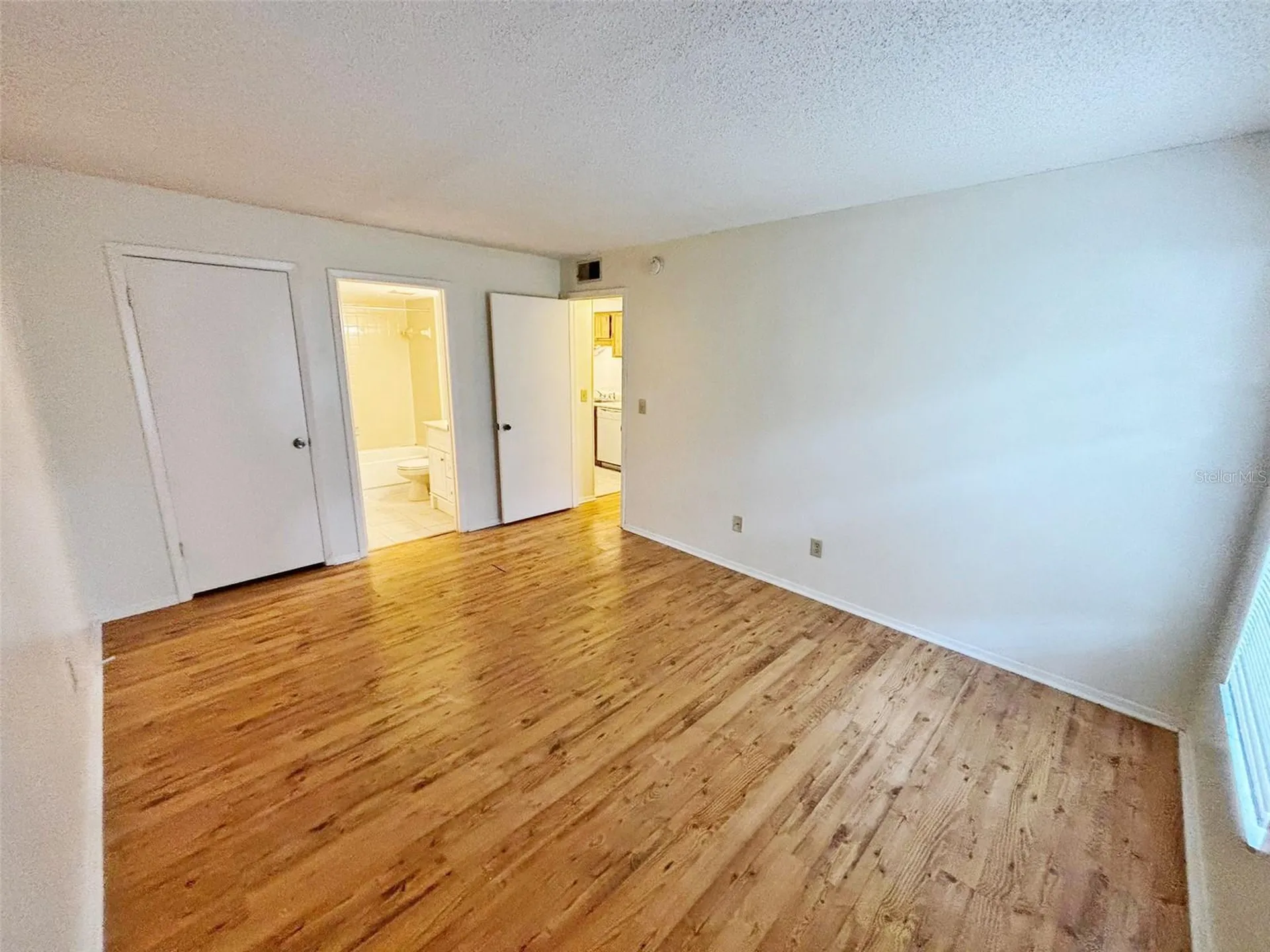 4034 Dream Oak Place Tampa FL 33613